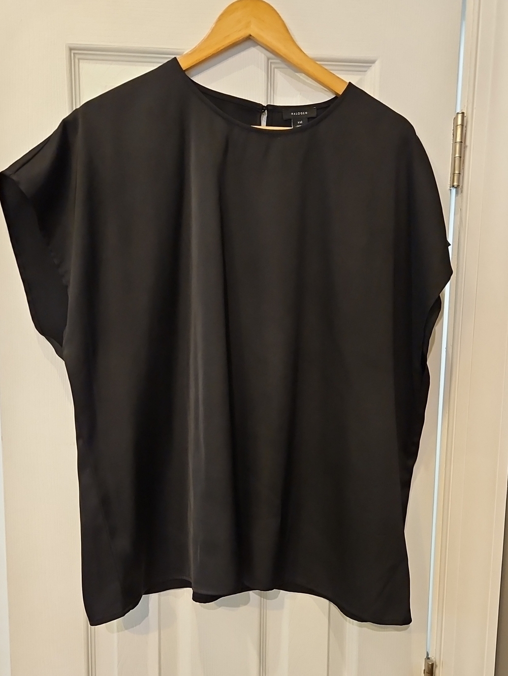 Halogen Black Satin Boxy Cap-Sleeve Blouse